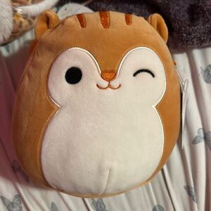 Squishmallow”quigley”